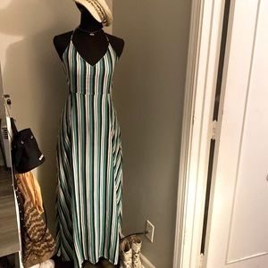Striped Tea Party Cut out Maxi🌞